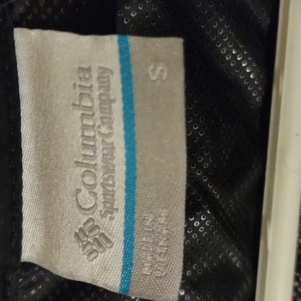 Coat - Picture 3 of 3